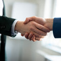 Sicher Abschließen im Vertrieb: Einwandbehandlung, Commitment & Closing